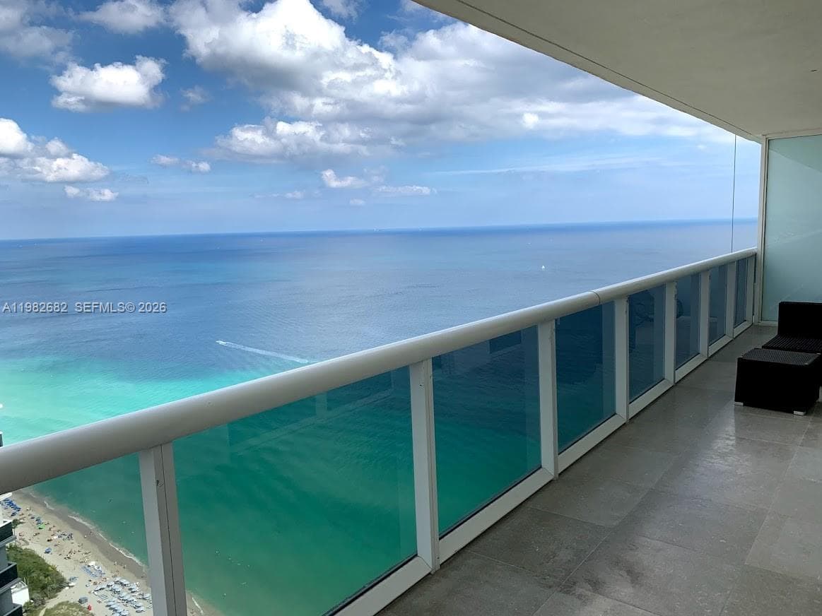 Condo at 1830 S Ocean Dr, Hallandale Beach, FL
