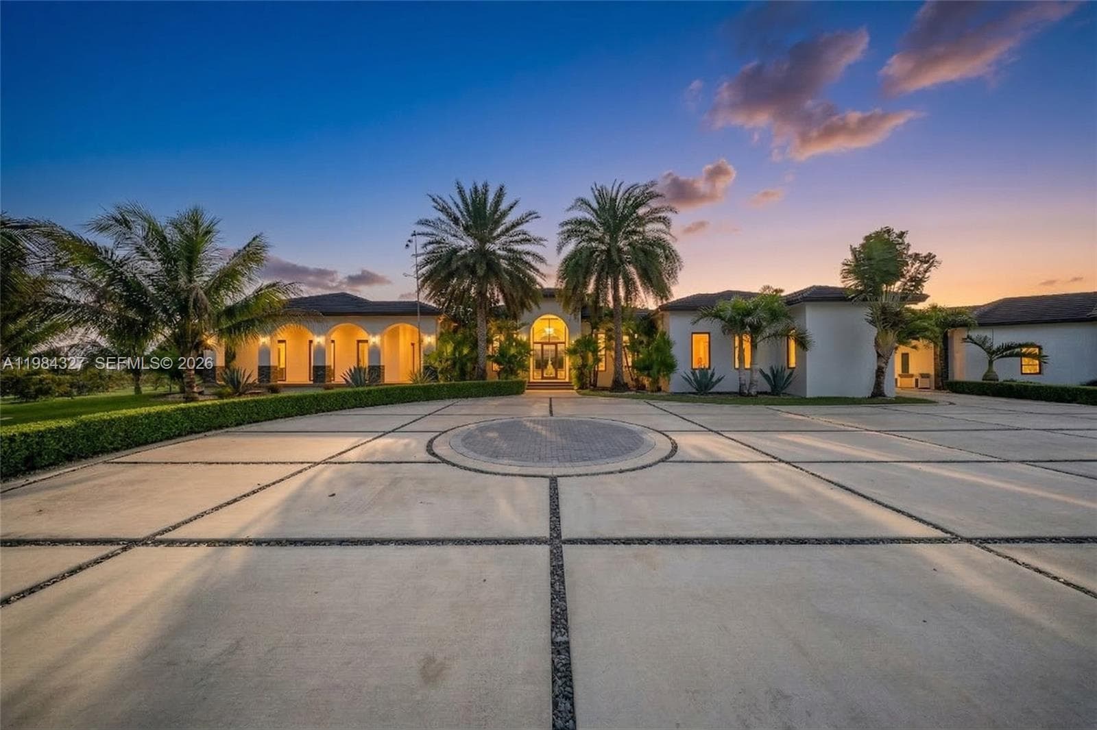 Single-family home at 15620 SW 188th Ct, Miami, FL