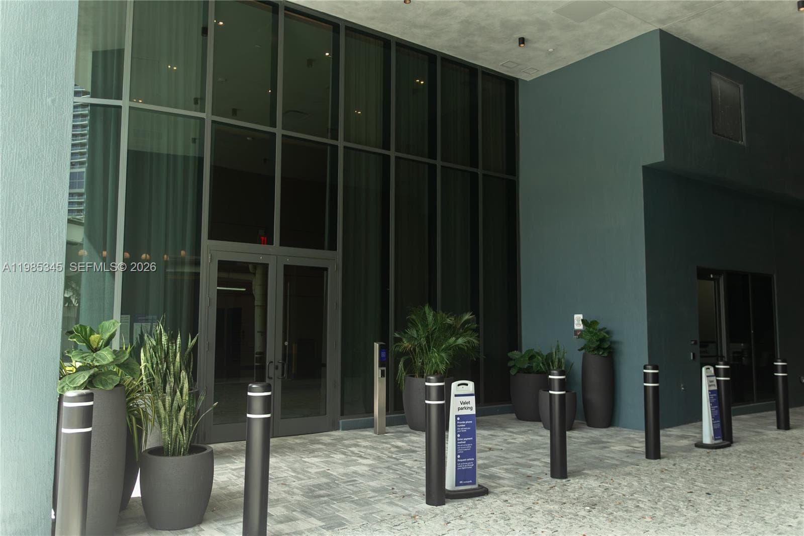 Condo en 121 NE 5th St, Miami — foto 3