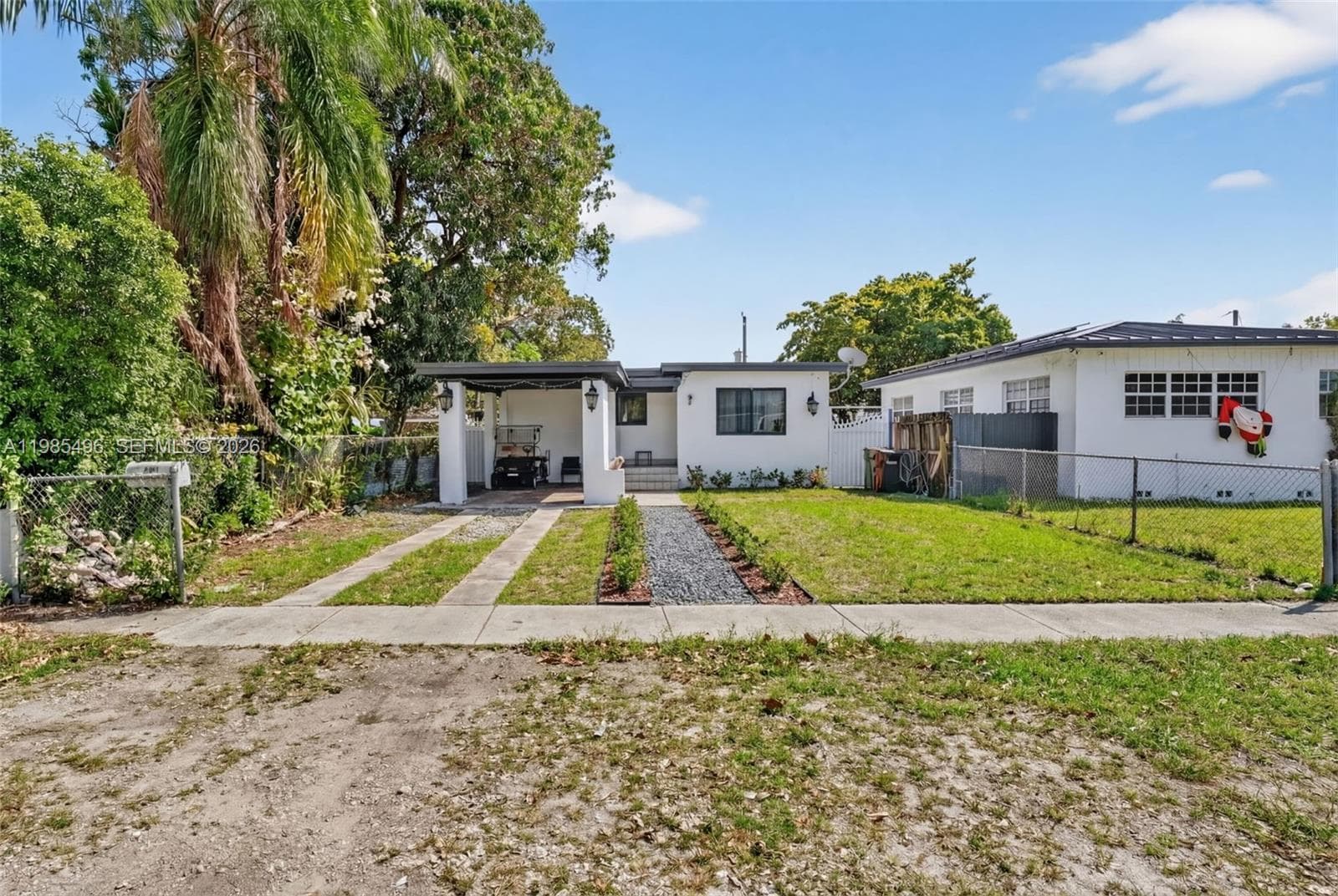 Single-family home at 440 E 37th St, Hialeah — photo 3