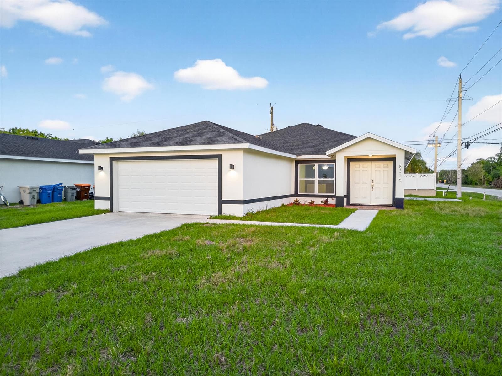 Single-family home at 8316 103rd Avenue, Vero Beach, FL