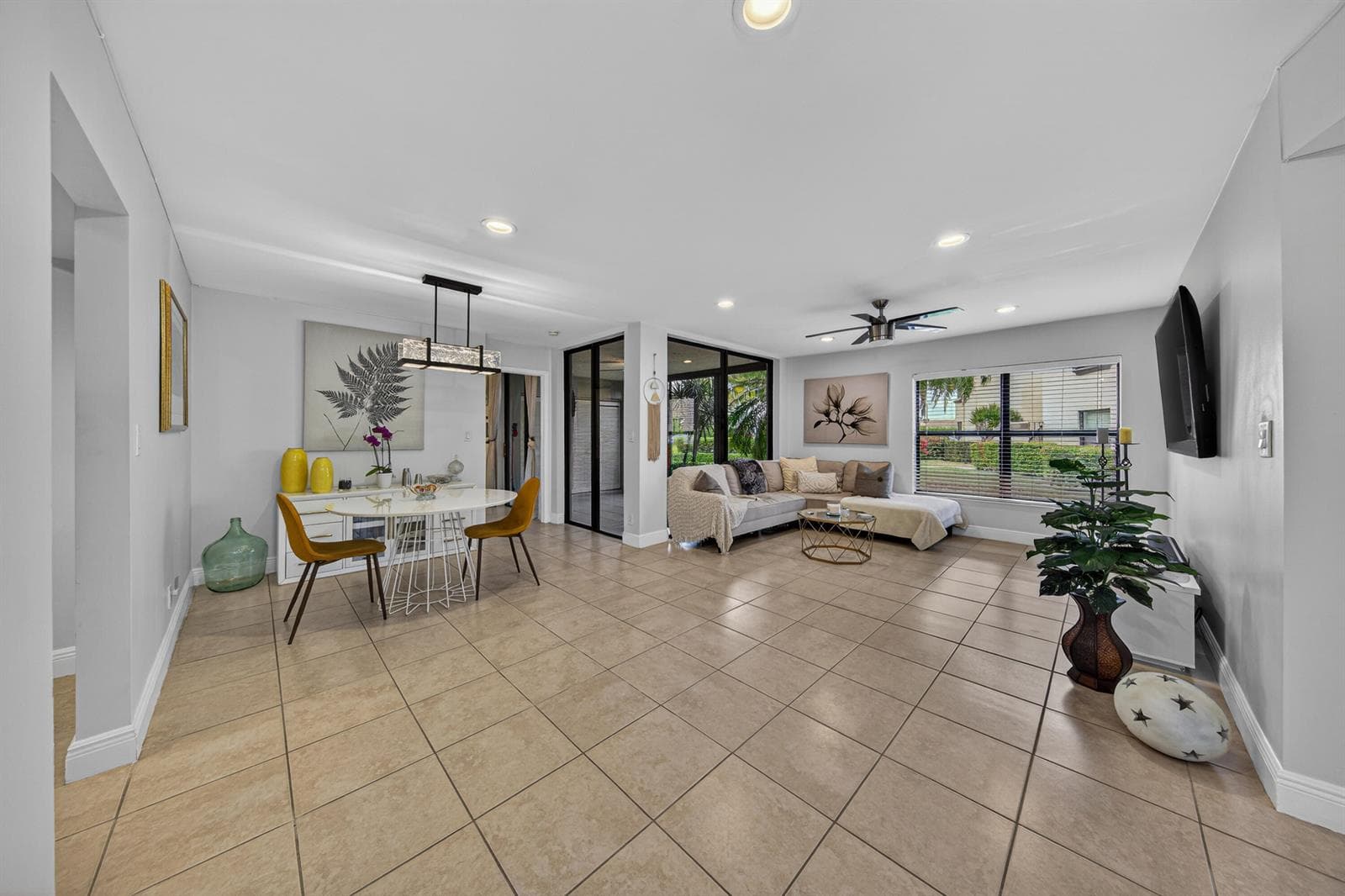 Condo at 8565 W Boca Glades Blvd, Boca Raton, FL