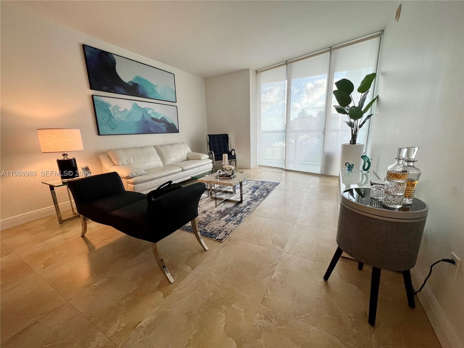 Condo at 495 Brickell Ave, Miami — photo 3