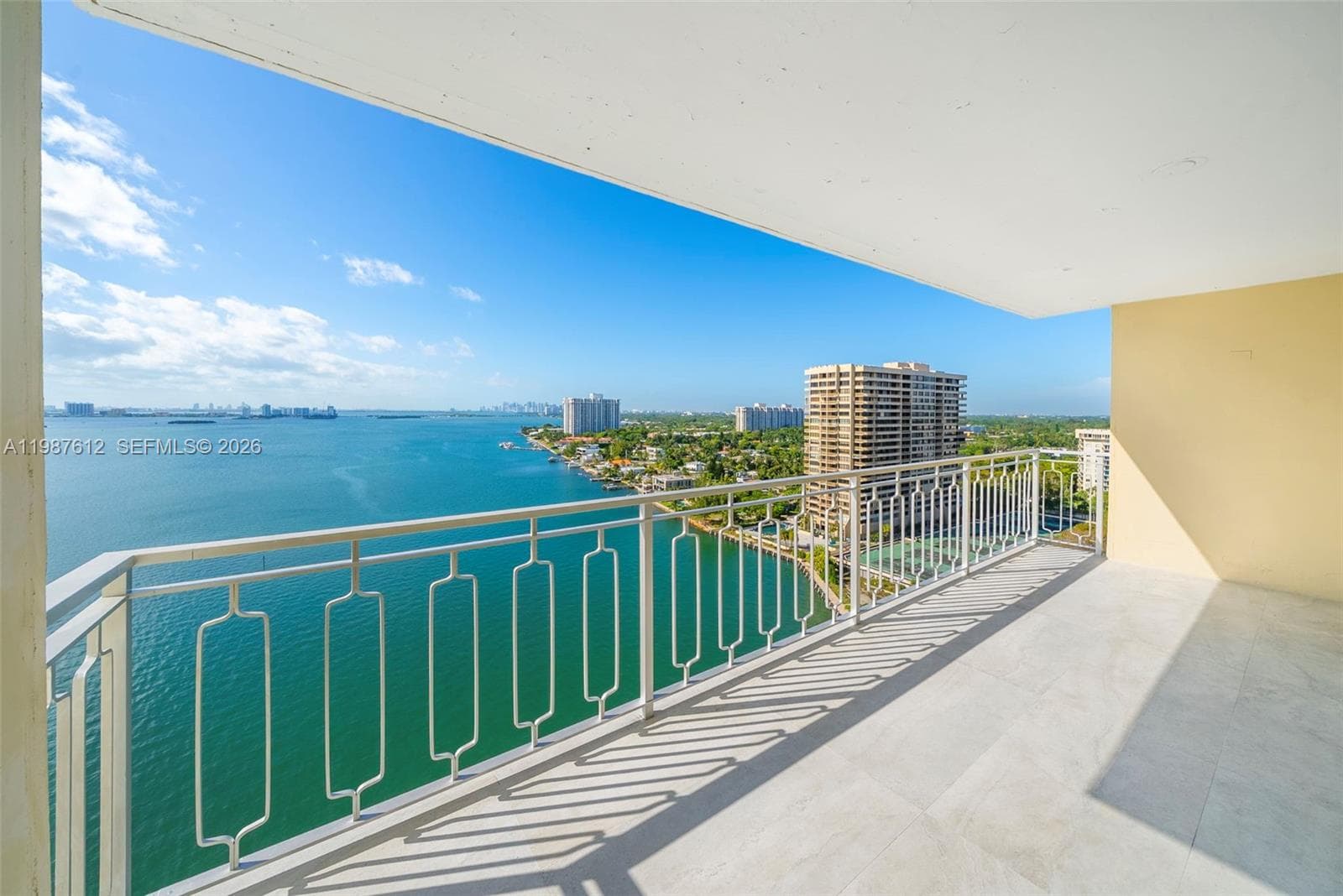 Condo at 11111 Biscayne Blvd, Miami — photo 1