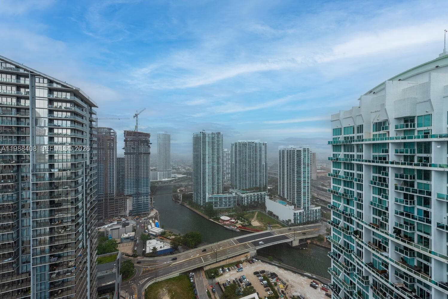 Condo at 55 SE 6th St, Miami — photo 2