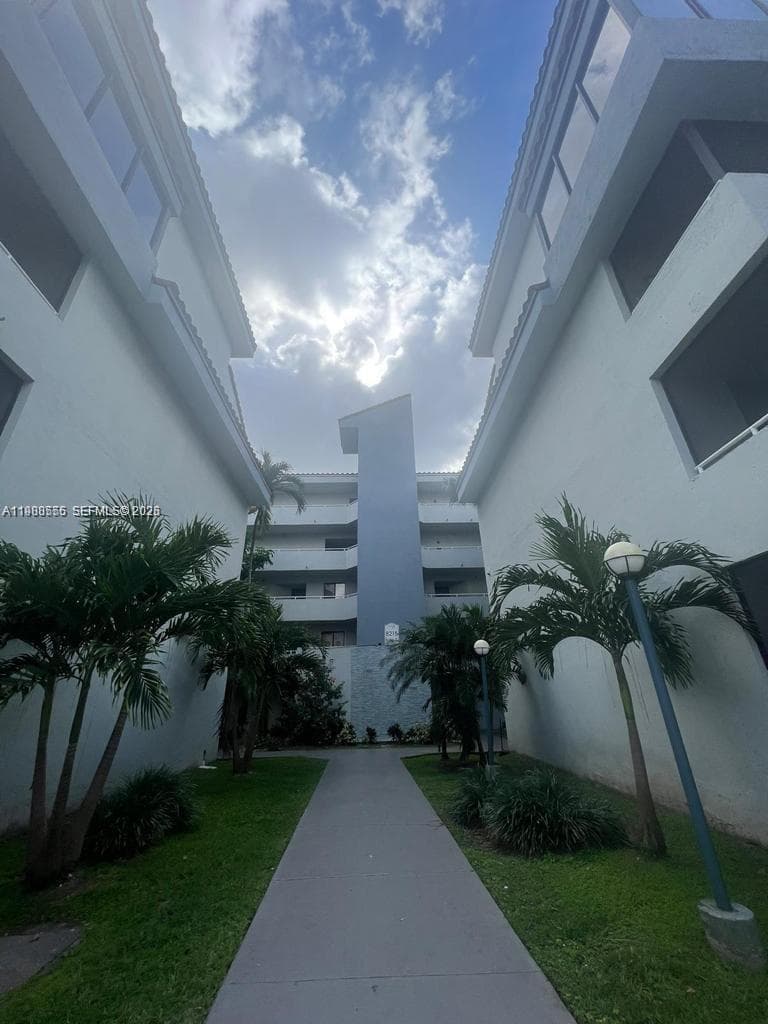Condo at 8215 SW 152nd Ave, Miami, FL