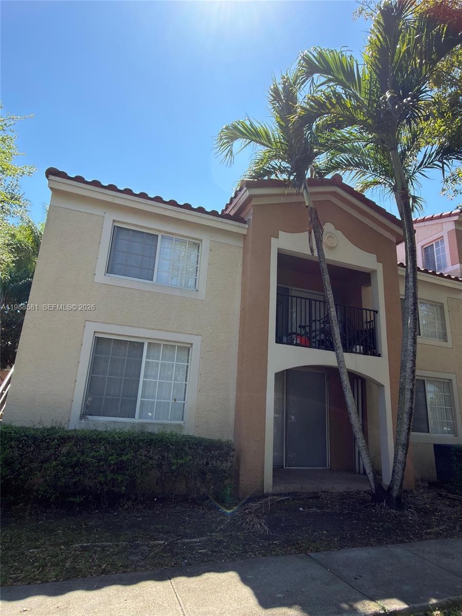 Condo en 2173 Renaissance Blvd, Miramar — foto 3