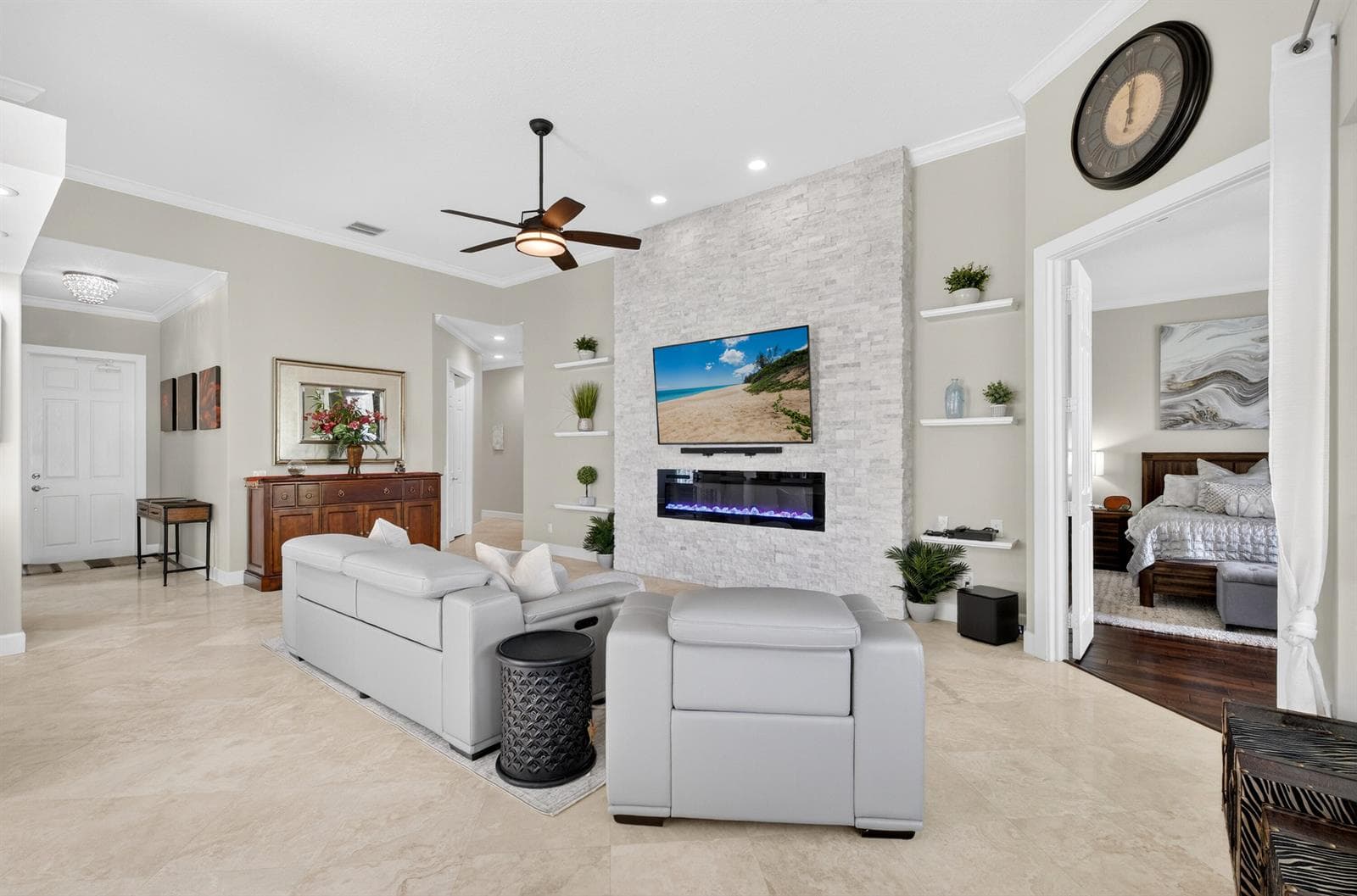 8223 Pine Cay CM-31