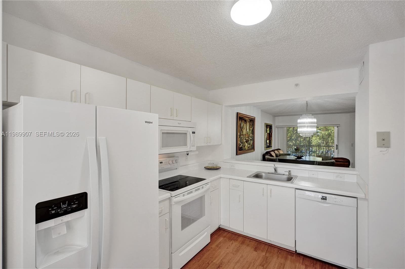 Condo at 9511 Weldon Cir, Tamarac — photo 3