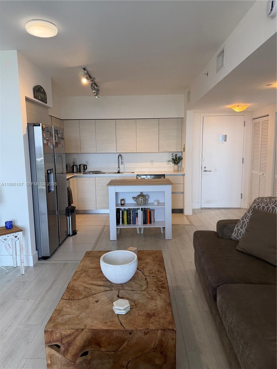 Condo at 4250 Biscayne Blvd, Miami — photo 4