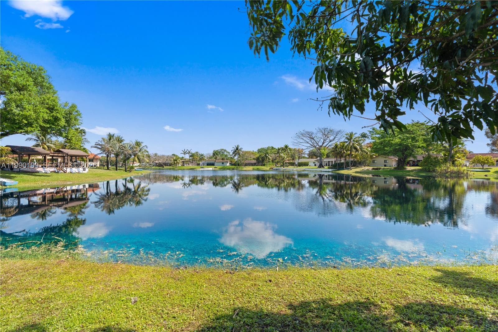 Single-family home at 7327 Sabal Dr, Miami Lakes — photo 1