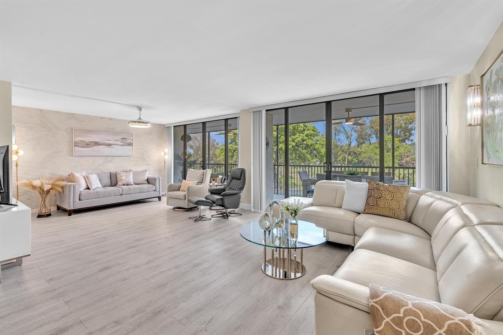 Condo at 2804 N 46th Avenue, Hollywood, FL