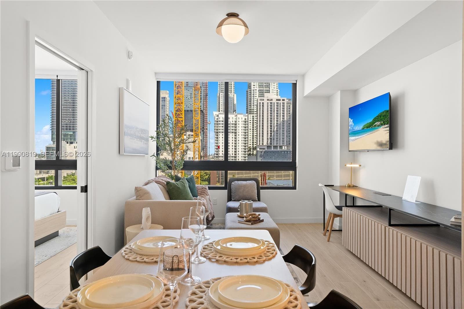 Condo at 225 N miami ave, Miami — photo 1