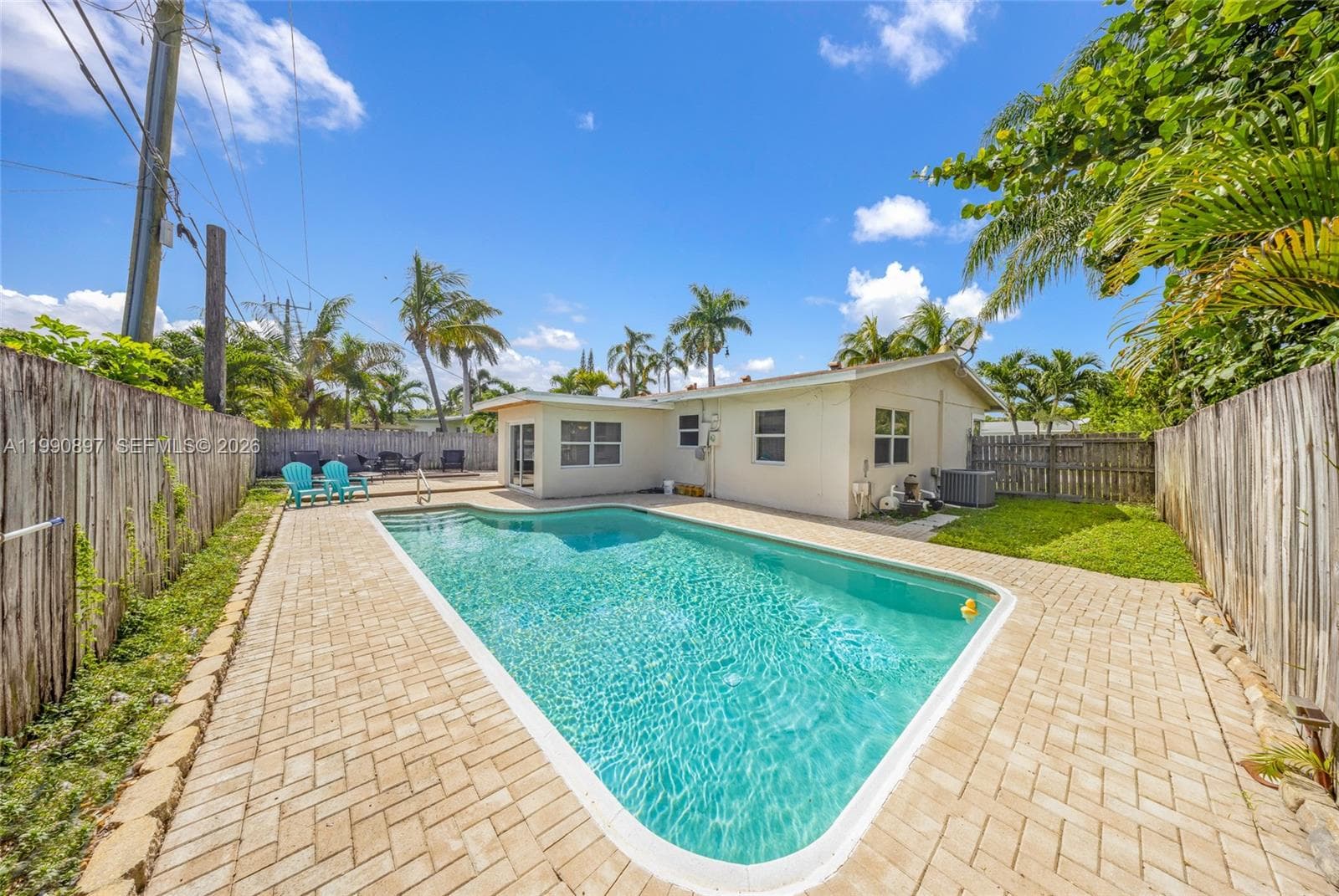 Single-family home at 1460 NE 30th Ct, Pompano Beach — photo 1