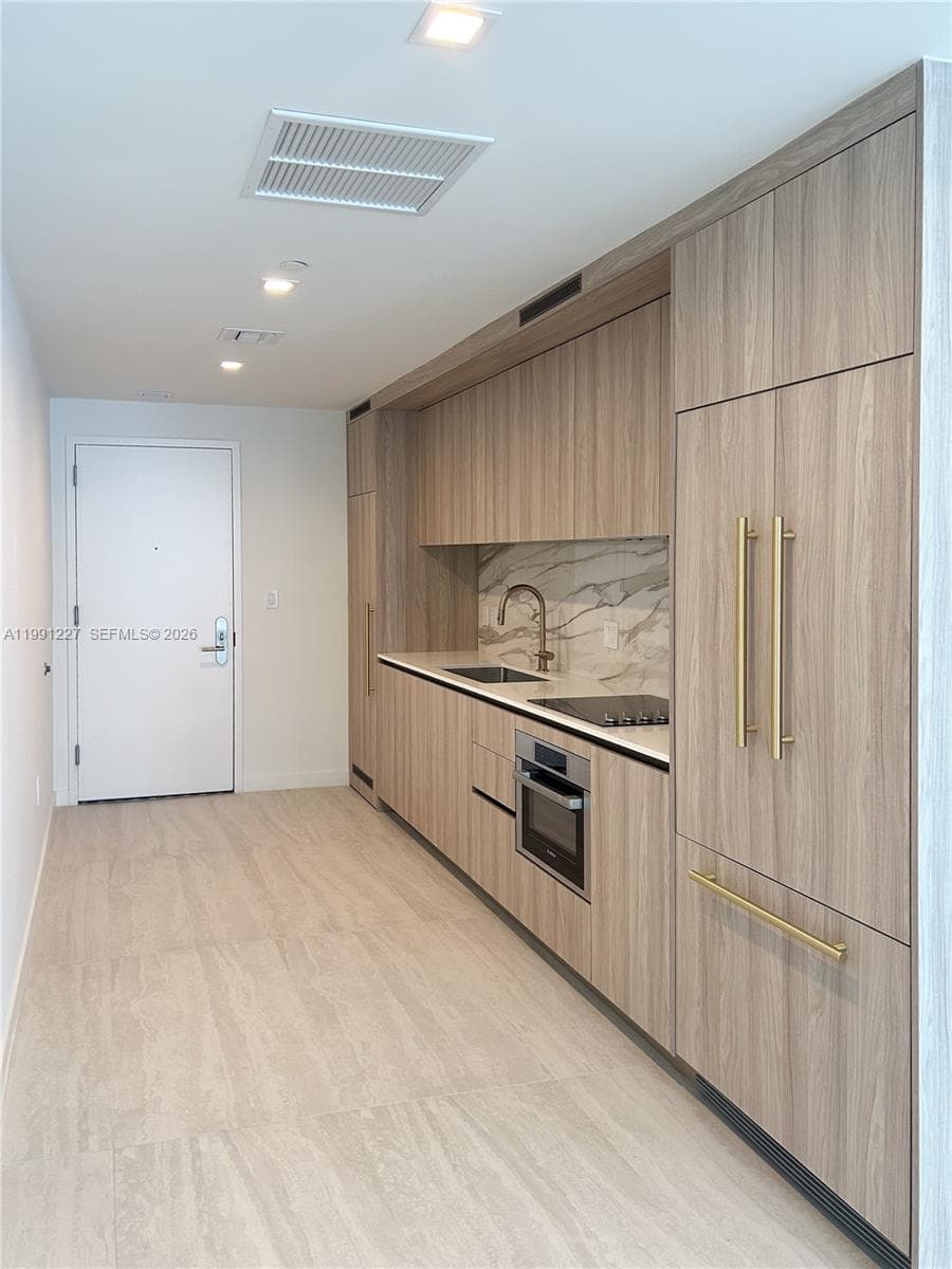 Condo at 77 SE 5TH ST., Miami — photo 4