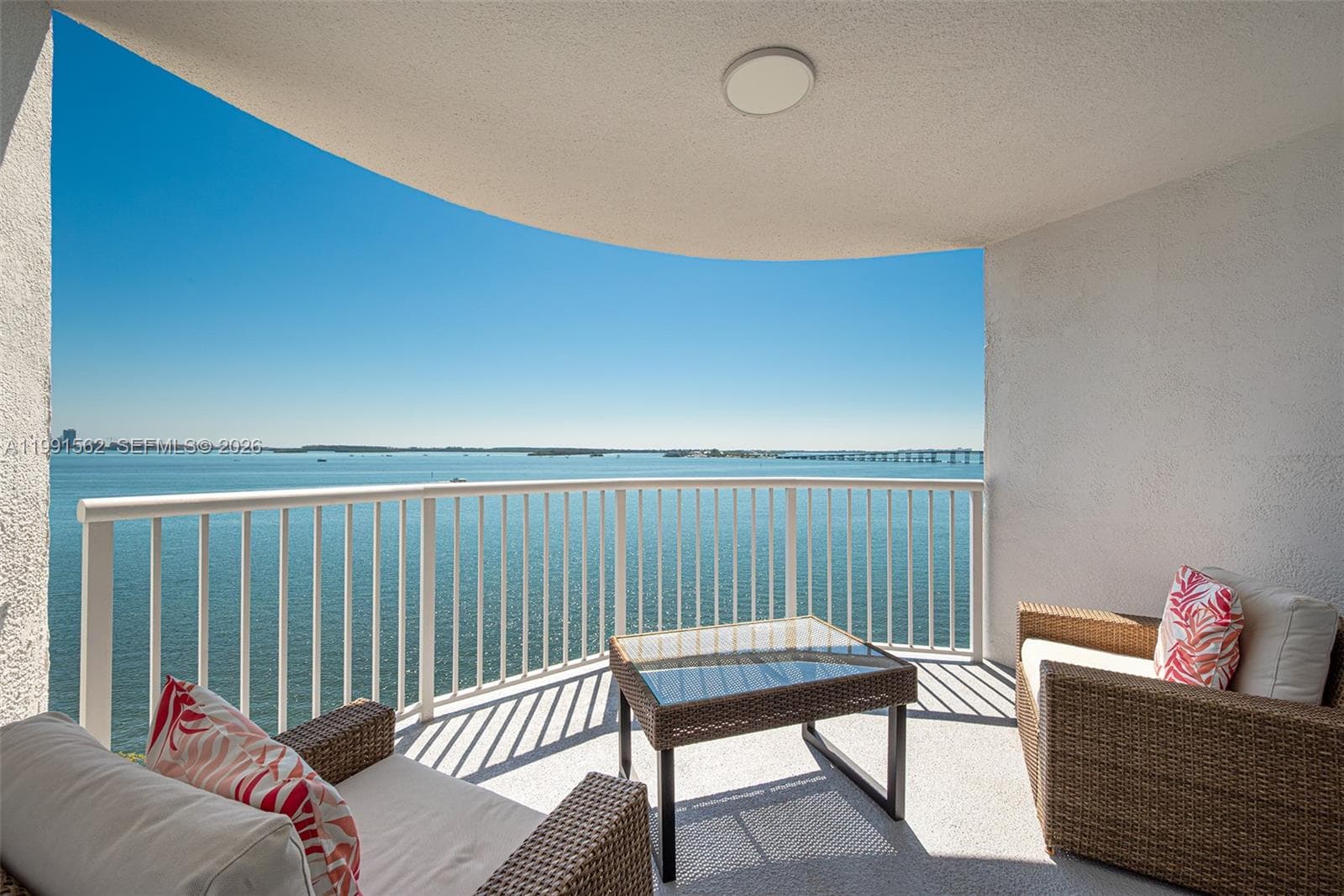 Condo at 1420 Brickell Bay Dr, Miami, FL