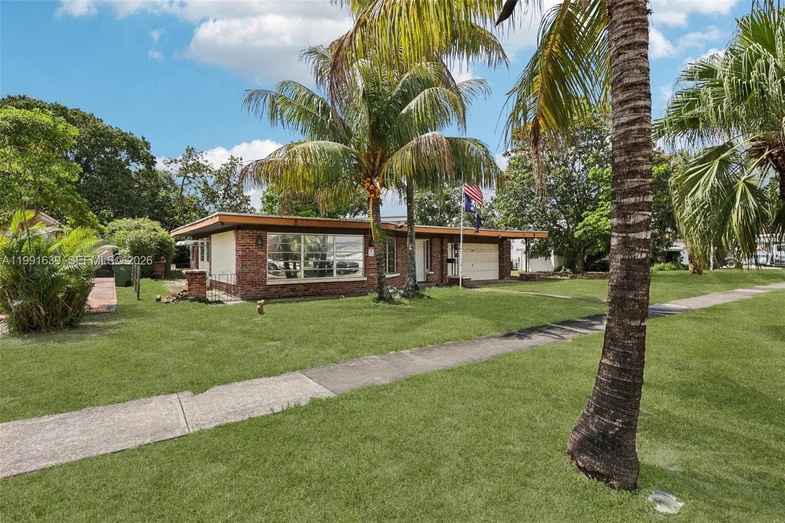 Single-family home en 272 W 46th St, Hialeah — foto 3