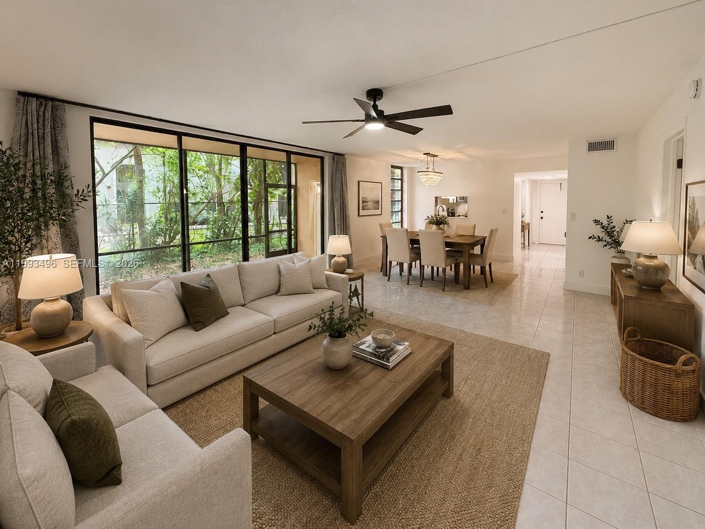 Condo at 400 Commodore Dr, Plantation — photo 1