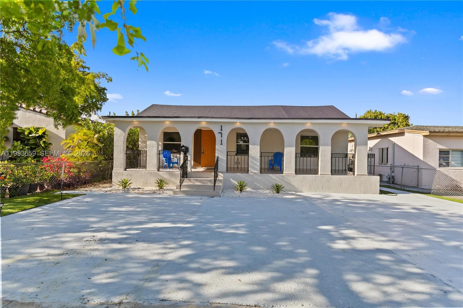 Single-family home at 171 W 13th St, Hialeah — photo 3