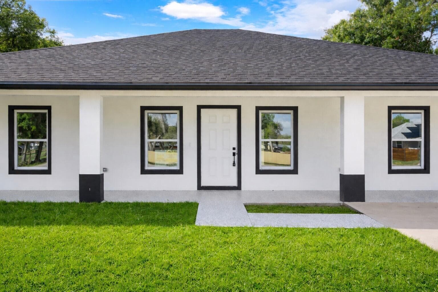 Single-family home at 21483 NW 262nd Street, Okeechobee, FL