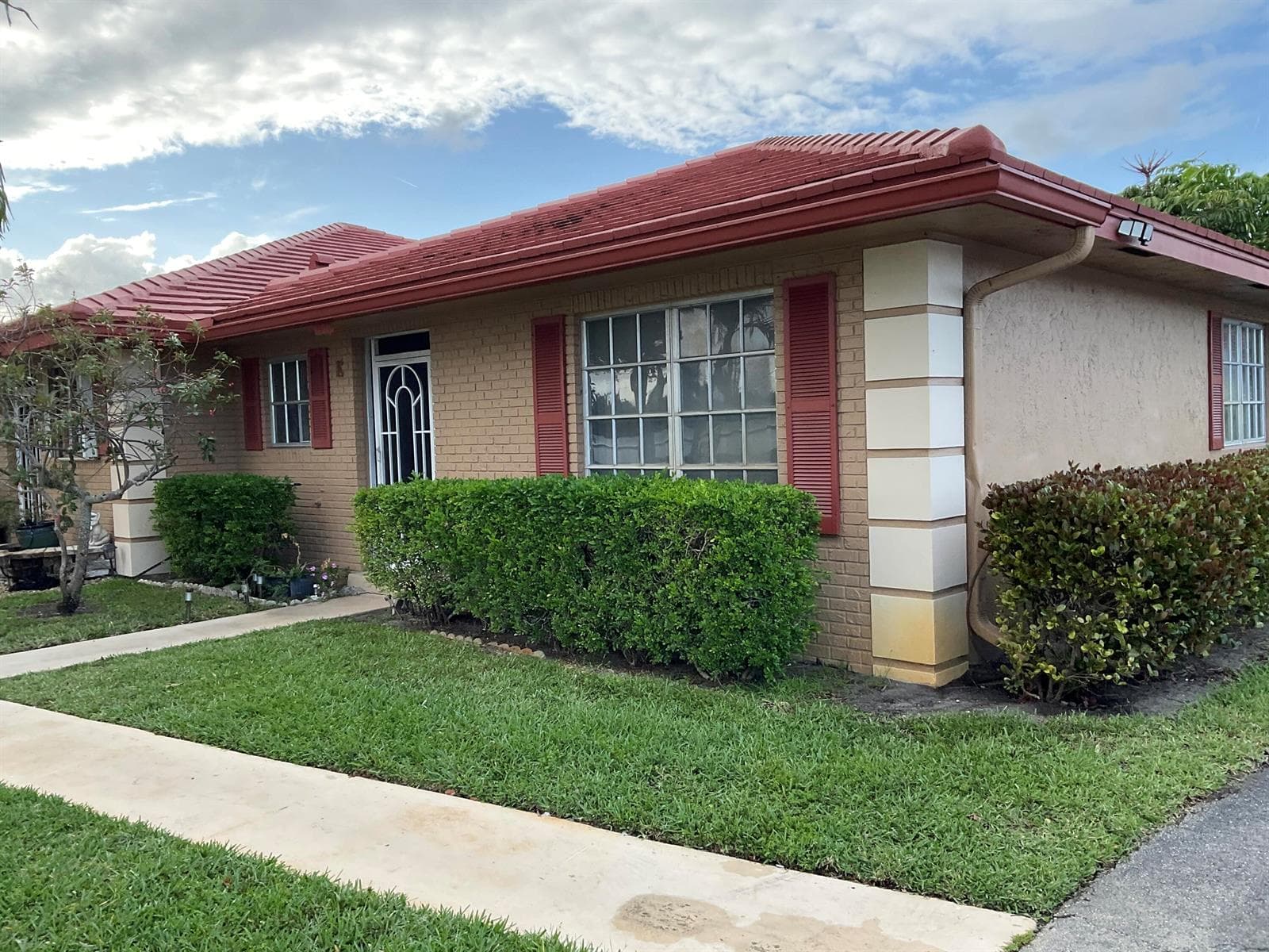 Home at 1473 SW 27th Avenue, Boynton Beach, FL