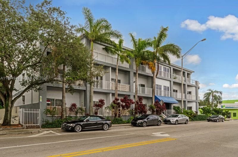 Condo at 2734 Bird Ave, Miami, FL