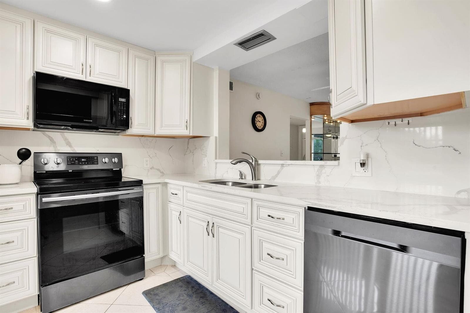 Condo at 4701 Martinique Drive, Coconut Creek, FL