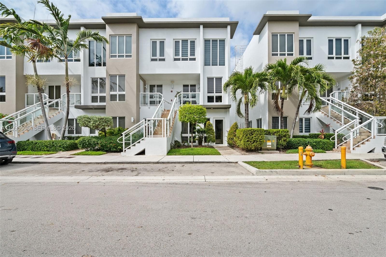 Condo at 10305 NW 63rd Ter, Doral, FL