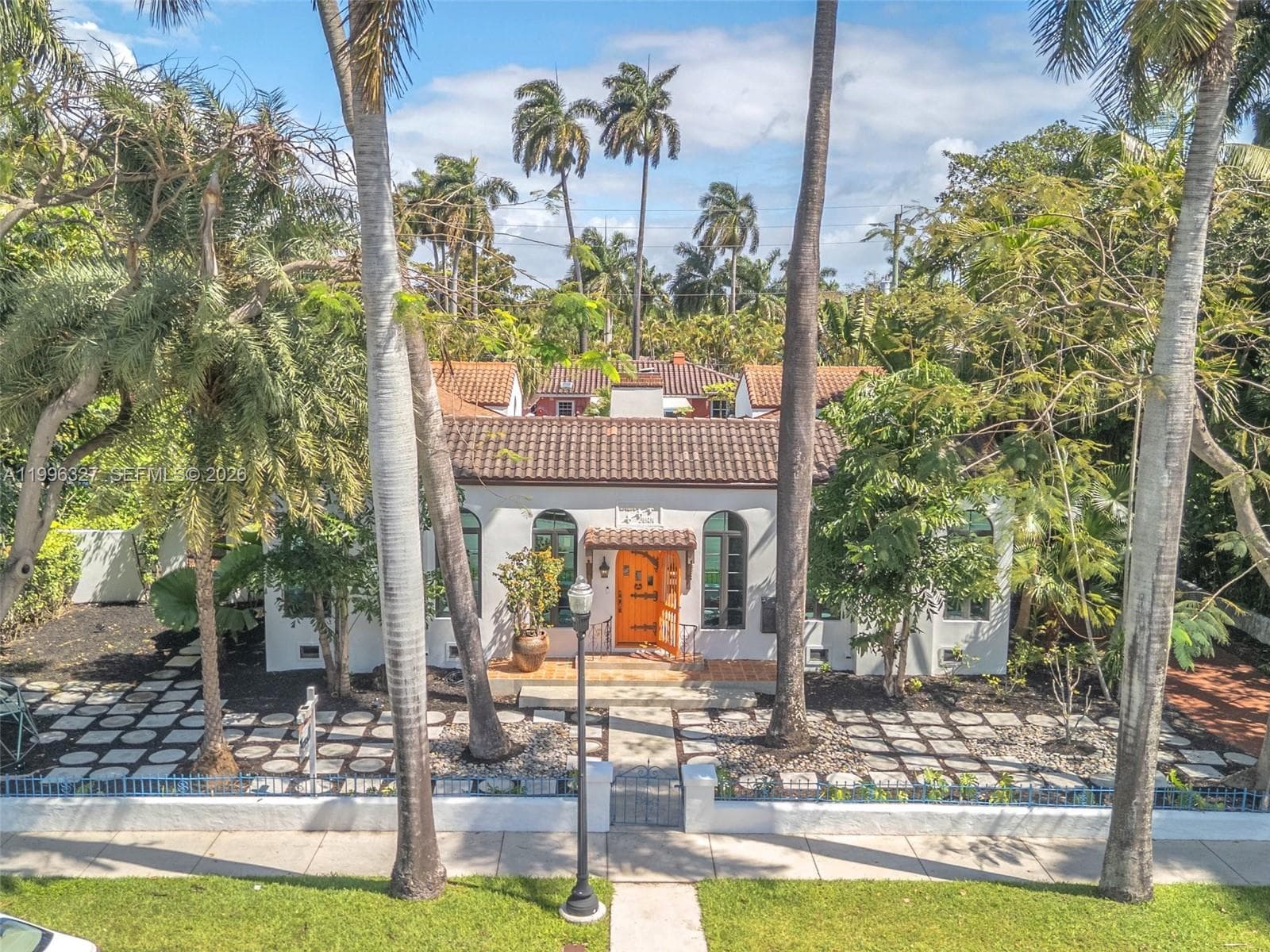 Single-family home at 1321 Tyler St, Hollywood, FL
