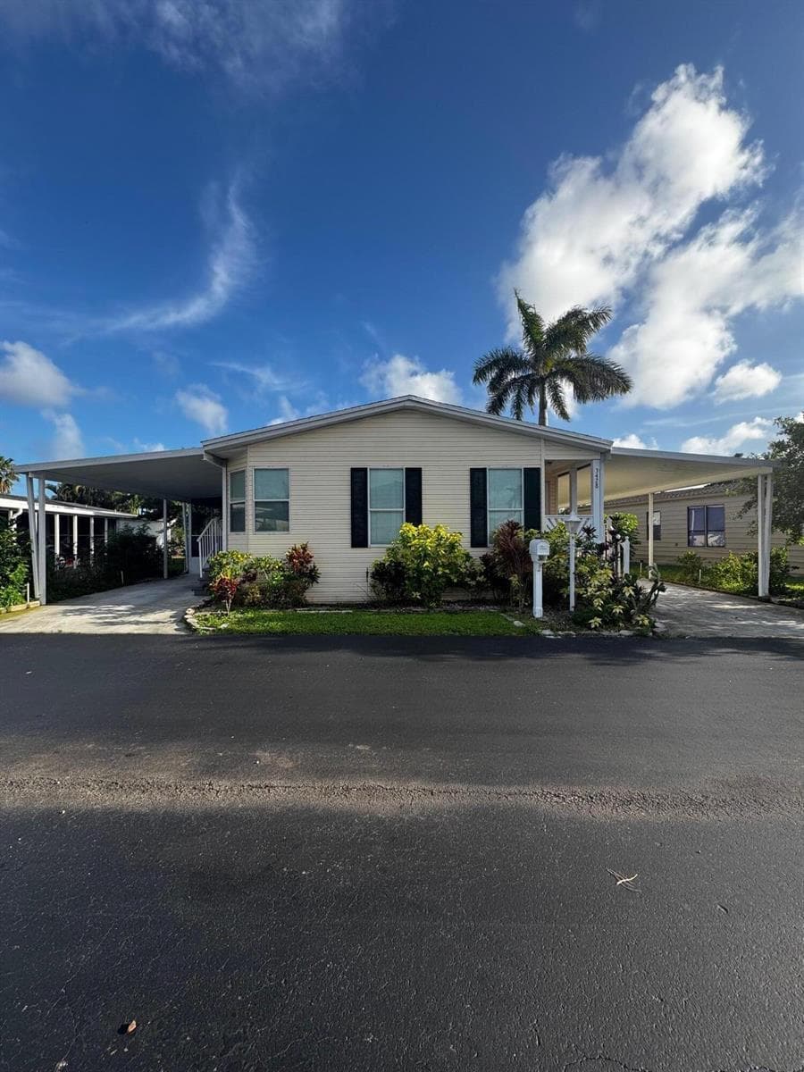 Mobile home at 3428 Seacoast Street, Atlantis, FL