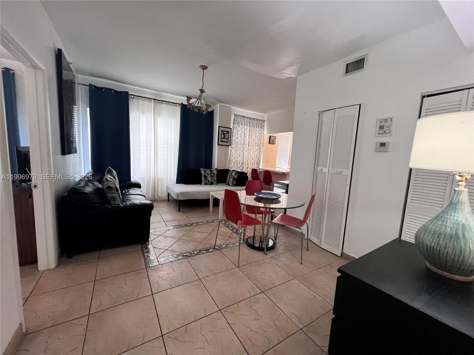 Condo at 918 Ocean Dr, Miami Beach — photo 3