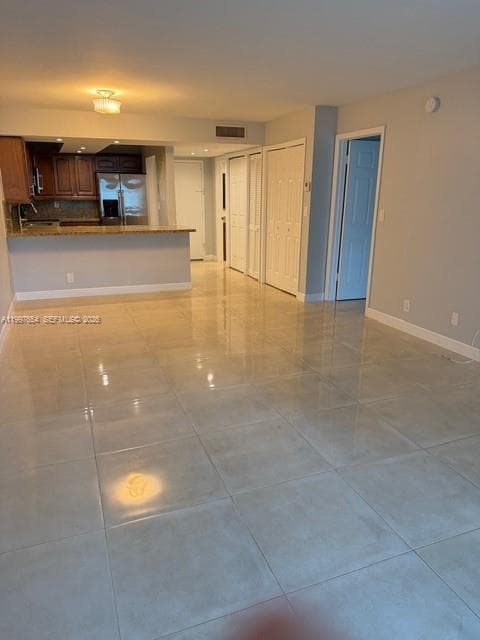 Condo at 100 Lakeview Dr, Weston, FL