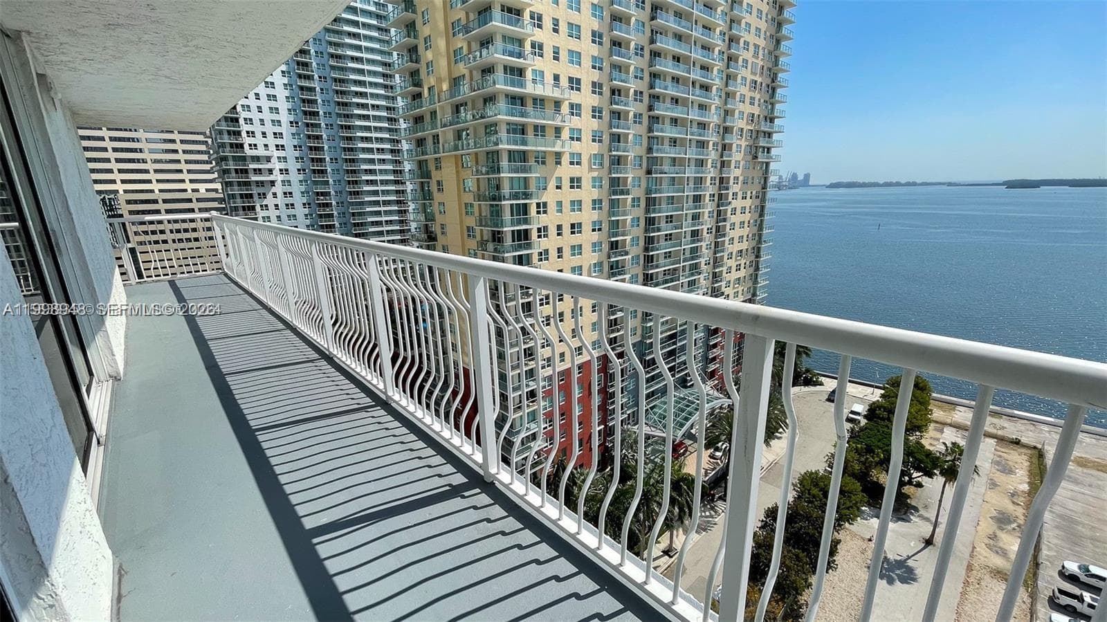 Condo at 1200 Brickell Bay Dr, Miami — photo 1