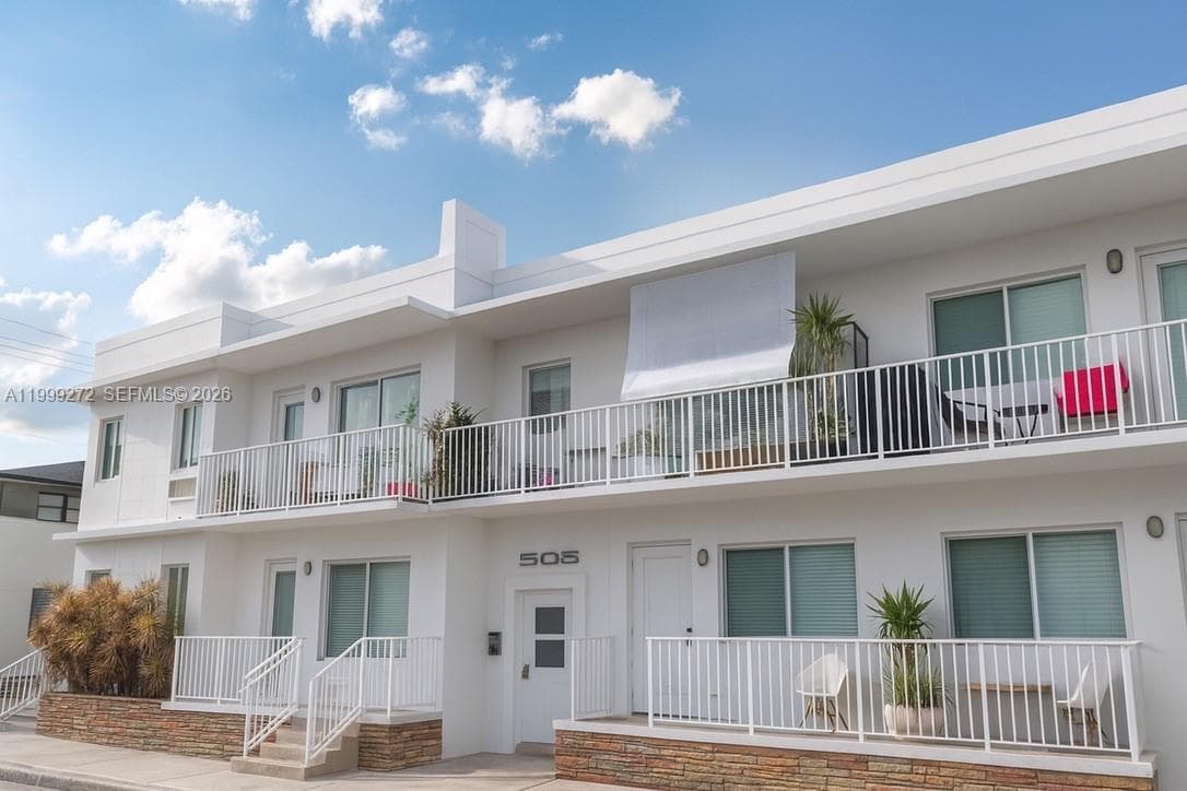 Condo at 505 74th St, Miami Beach — photo 1