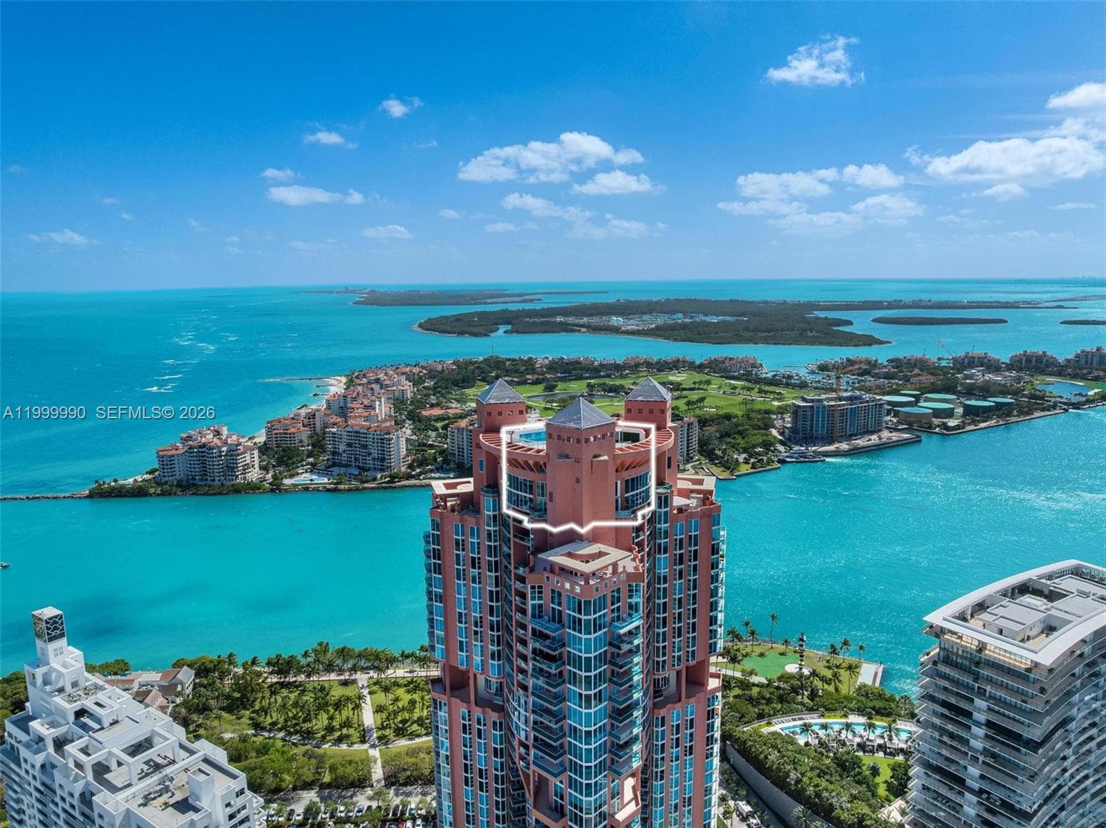 Condo at 300 S Pointe Dr, Miami Beach — photo 3