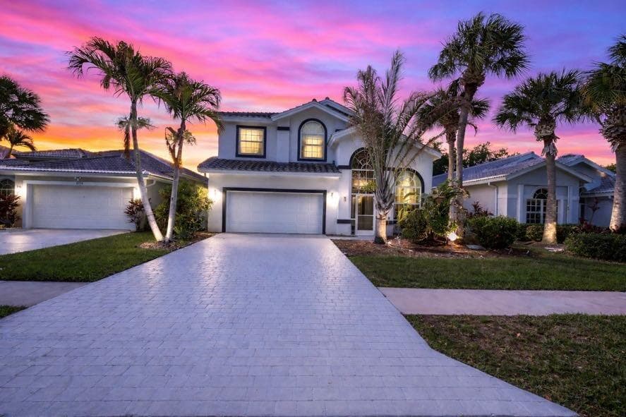 Single-family home at 4732 SE Mizner Place, Stuart, FL