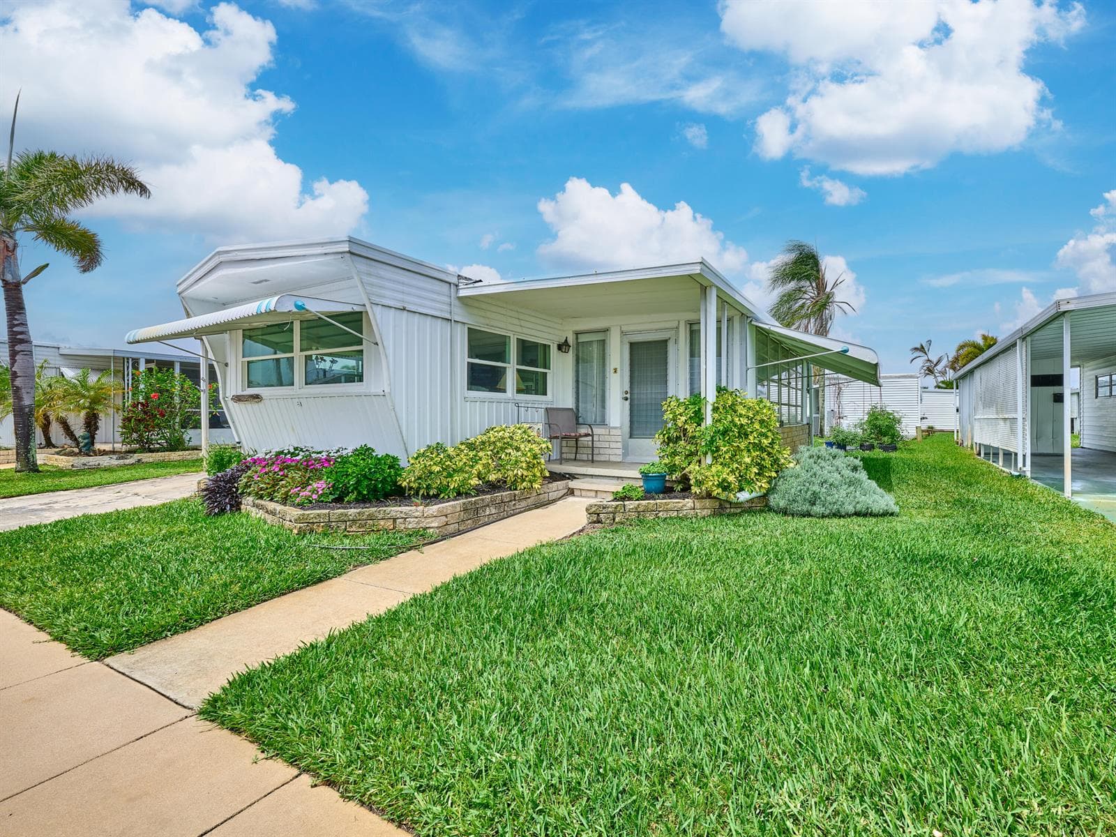 Mobile home at 4300 SE Saint Lucie Boulevard, Stuart, FL
