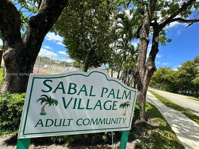 Condo at 4980 E Sabal Palm Blvd, Tamarac, FL