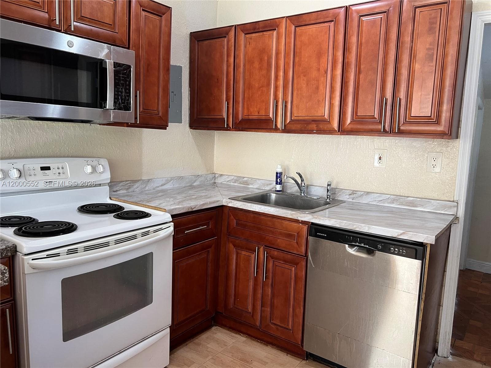 Single-family home at 931 NW 34th Way, Lauderhill, FL