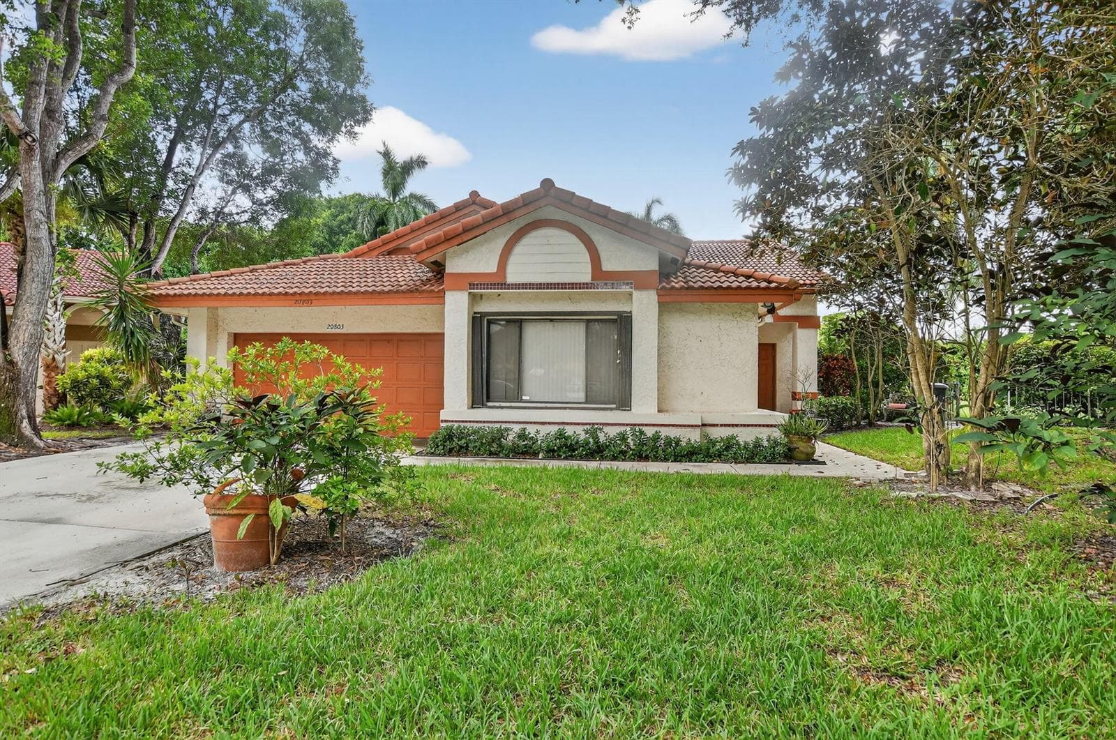 Single-family home at 20803 Cabrillo Way, Boca Raton, FL