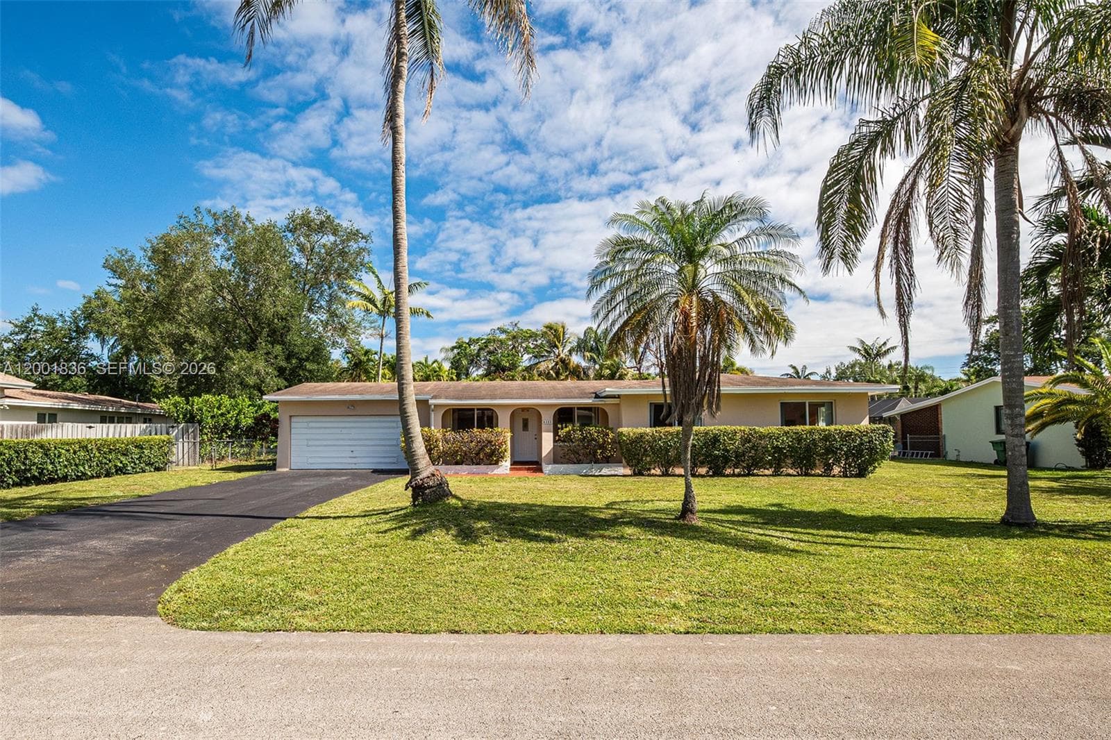Single-family home en 8355 SW 131st St, Pinecrest — foto 3