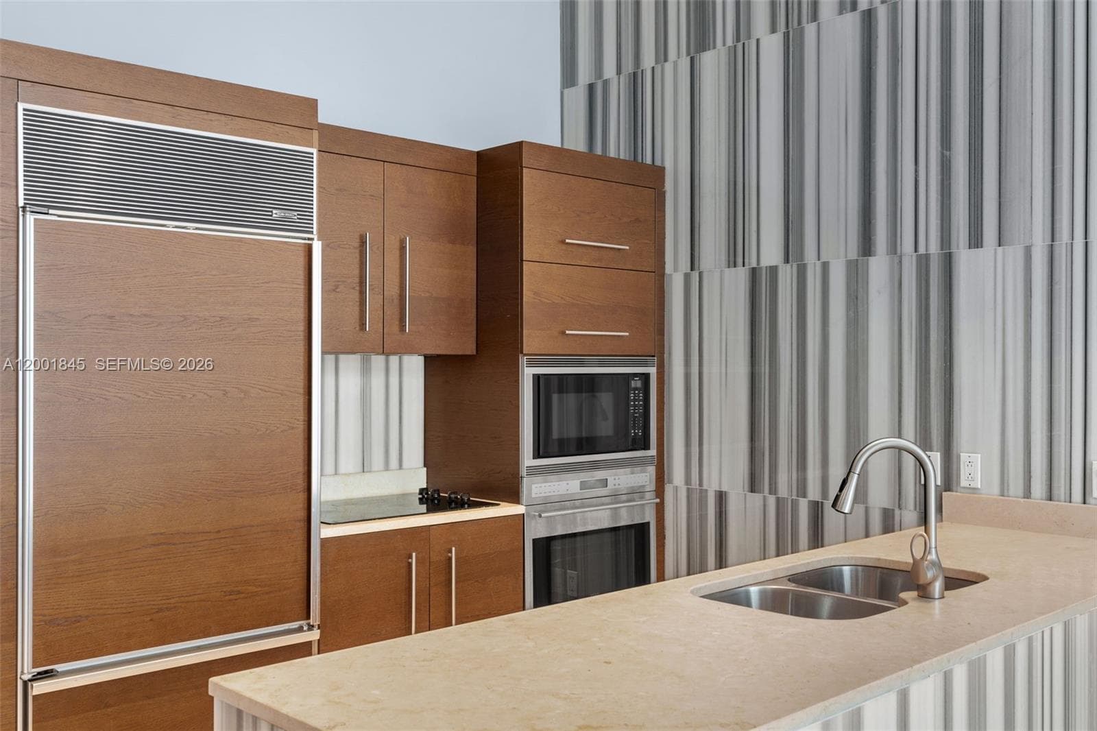 Condo at 475 Brickell Ave, Miami — photo 3