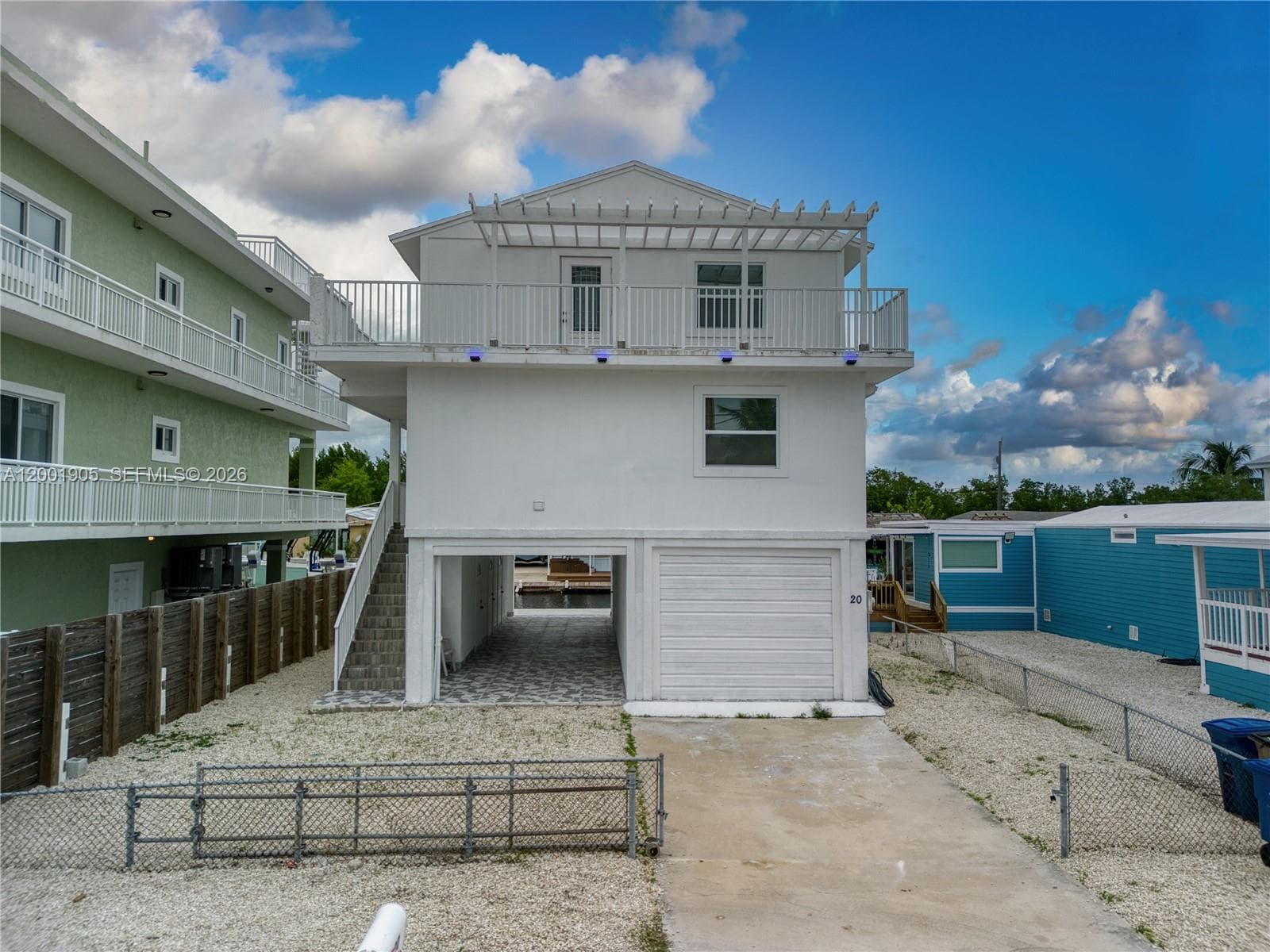 Single-family home at 20 Eagle Dr, Key Largo — photo 1