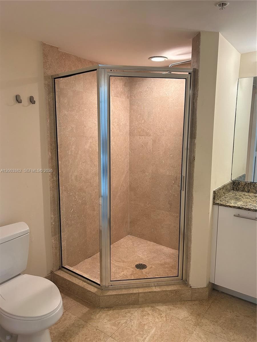 Condo at 41 SE 5th St, Miami — photo 3
