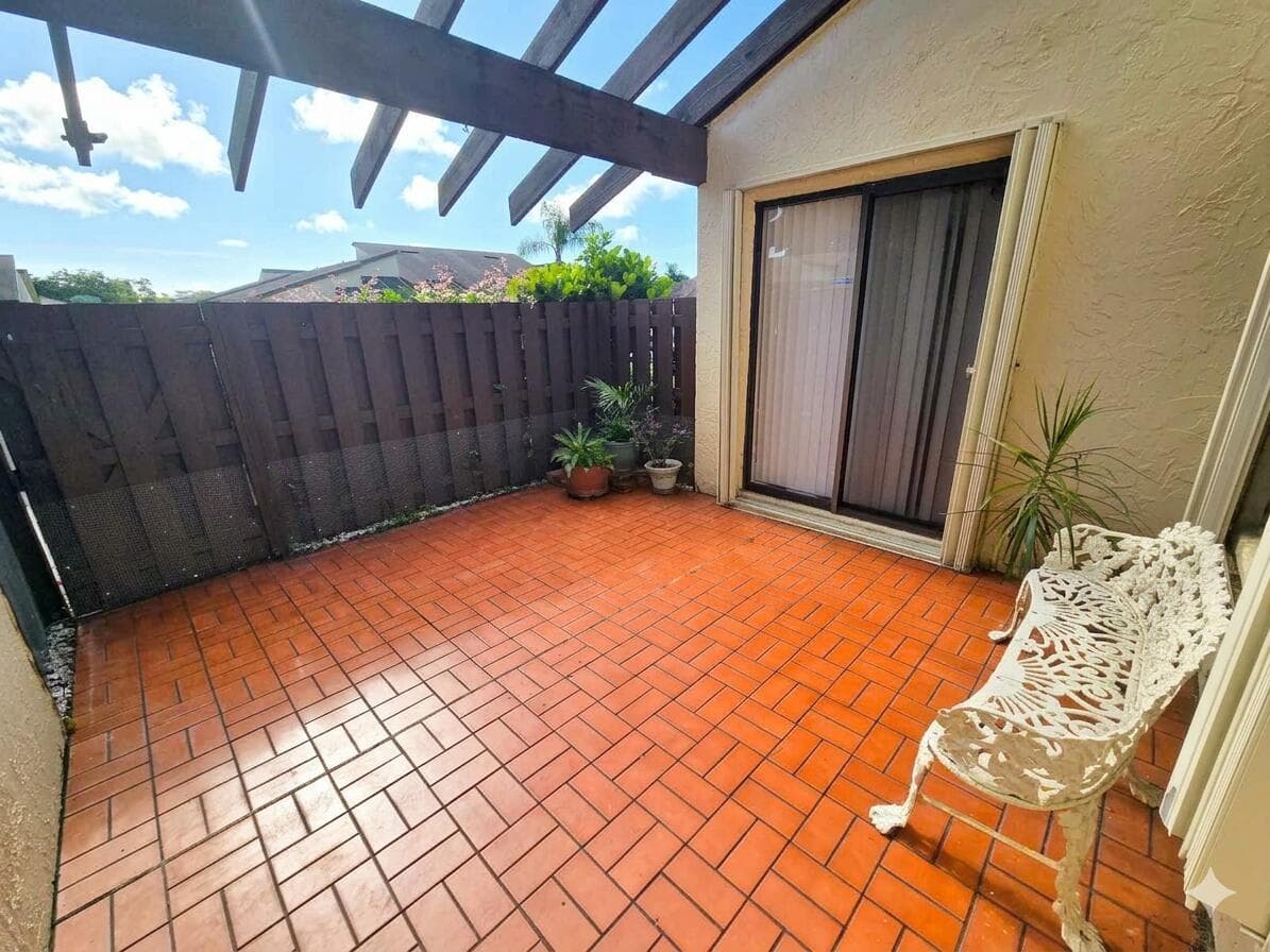 Private courtyard