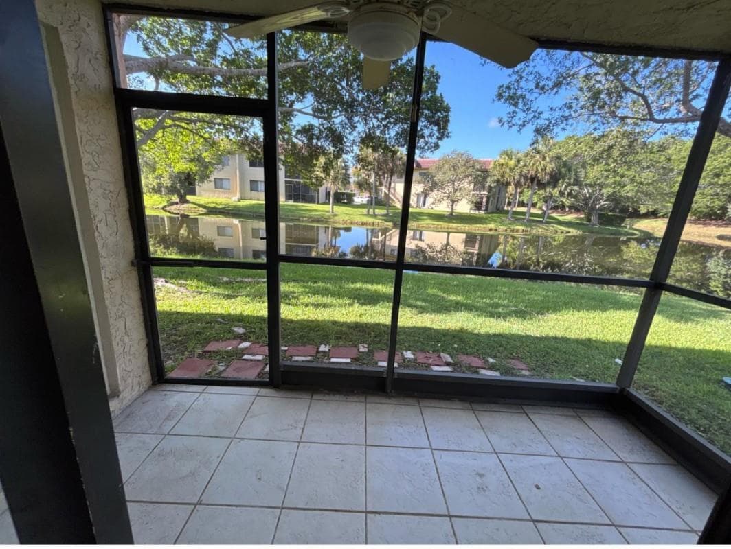 Condo at 235 Lakeview Drive, Weston, FL