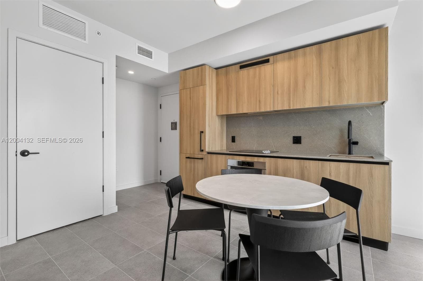 Condo at 121 NE 5th Steet, Miami — photo 3