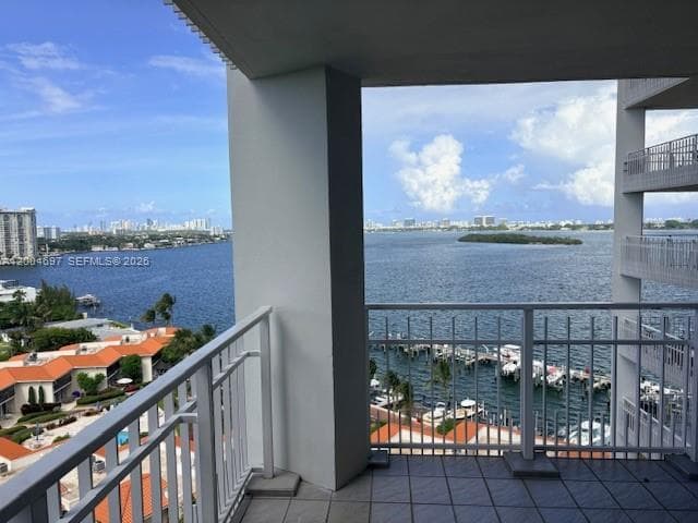 Condo at 4000 Towerside Ter, Miami — photo 3