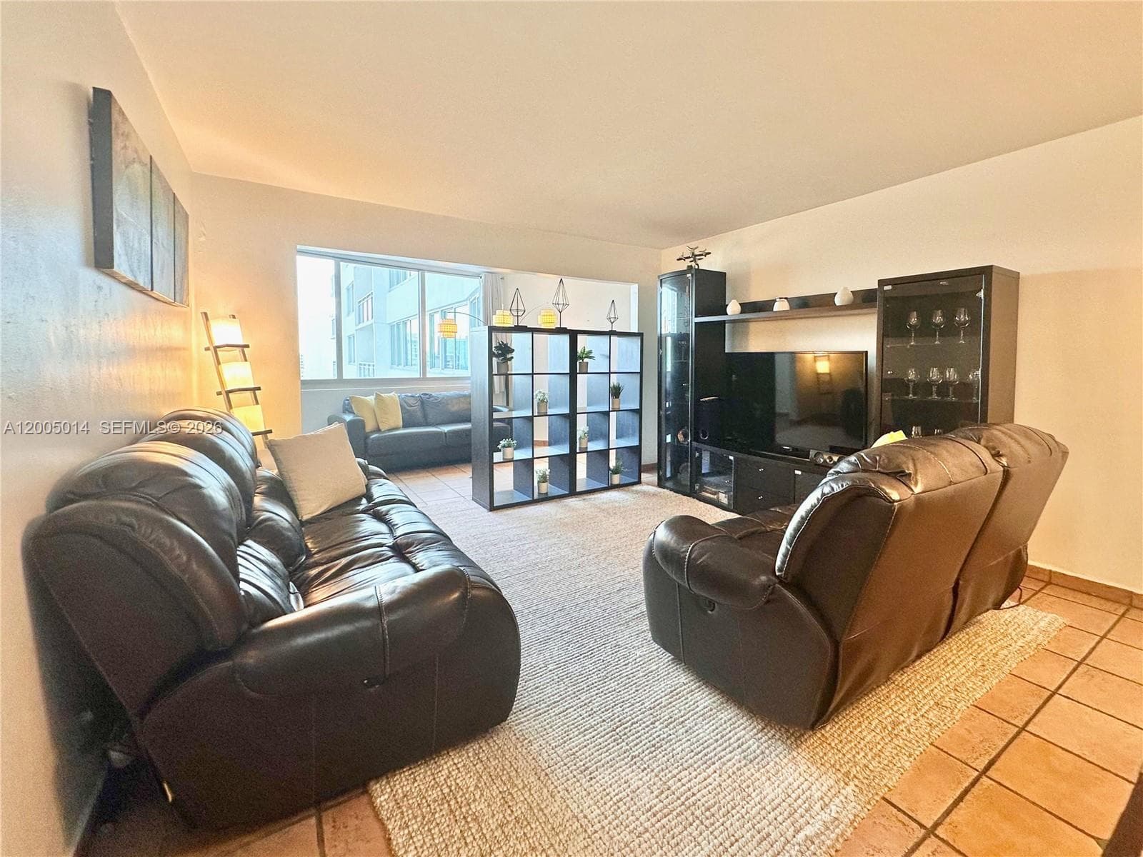 Condo en 7135 COLLINS AVE, Miami Beach — foto 2