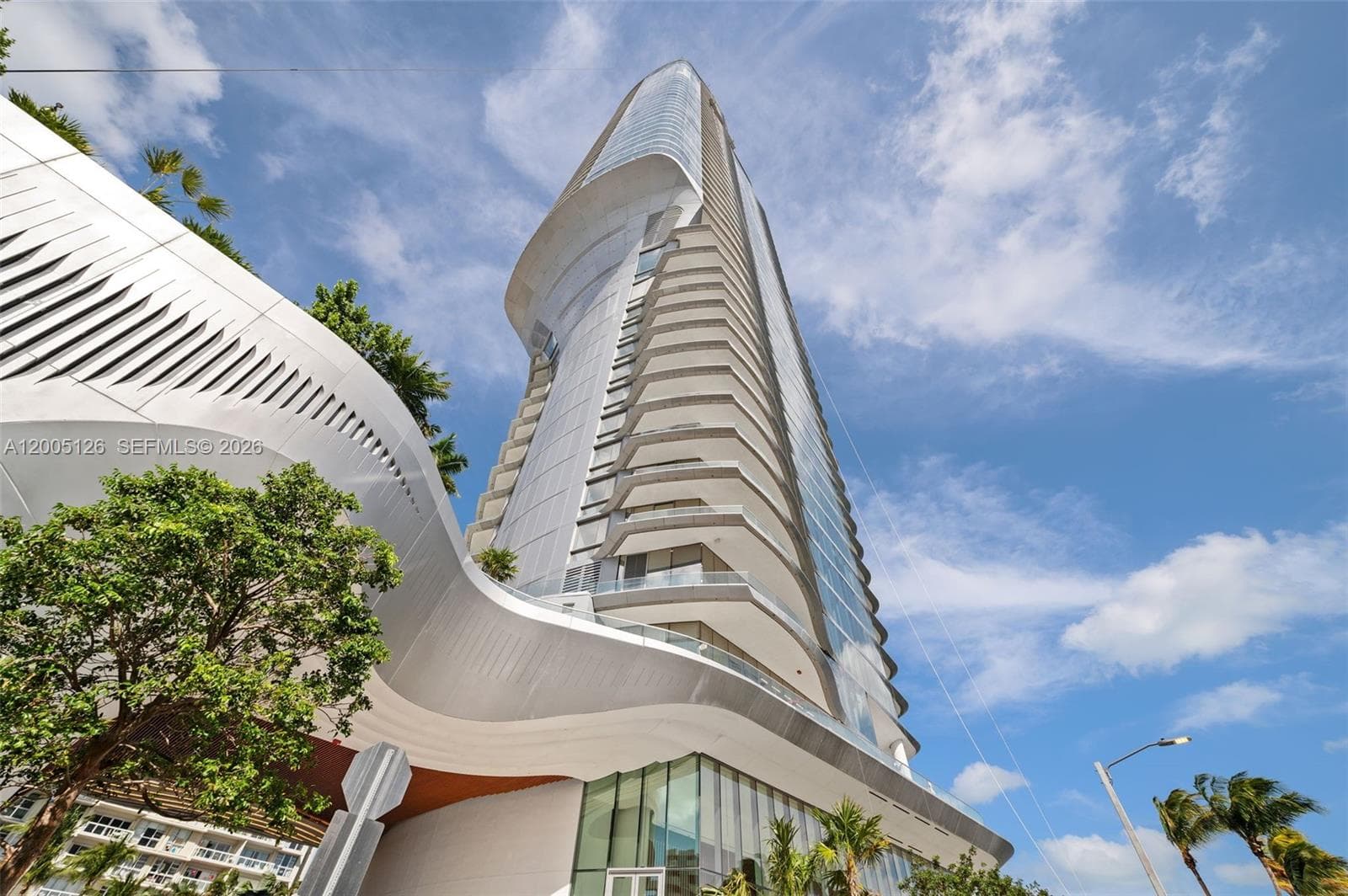 Condo at 175 SE 25 RD, Miami — photo 1